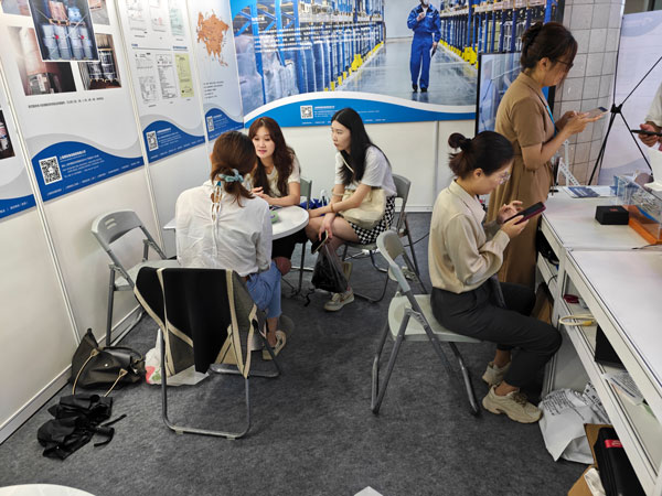 Connect with customers 2