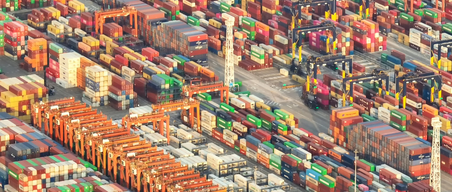 It exceeded 32 trillion yuan for the first time in history