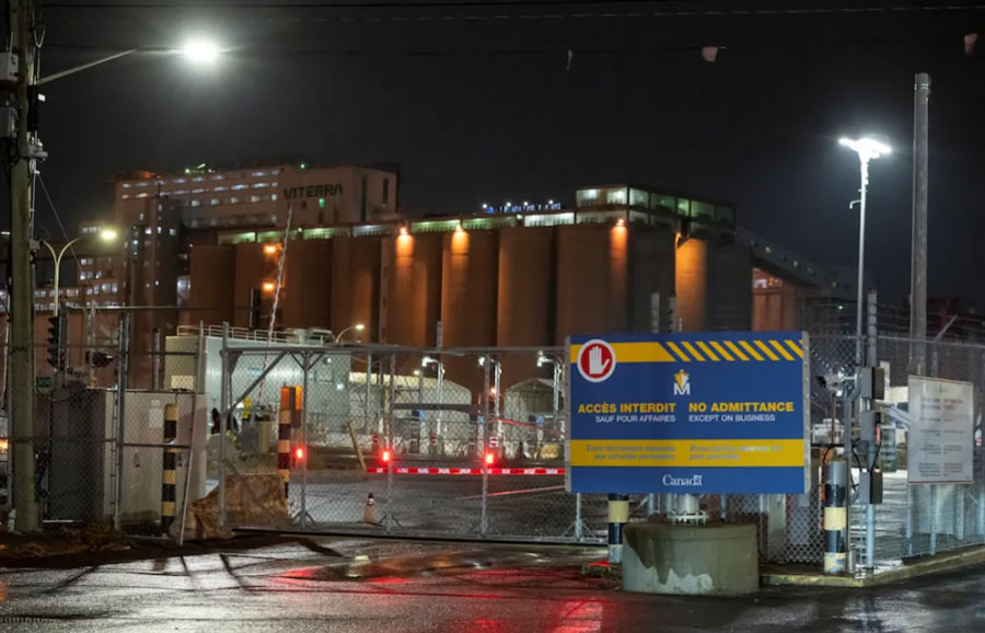 Port of Montreal closed