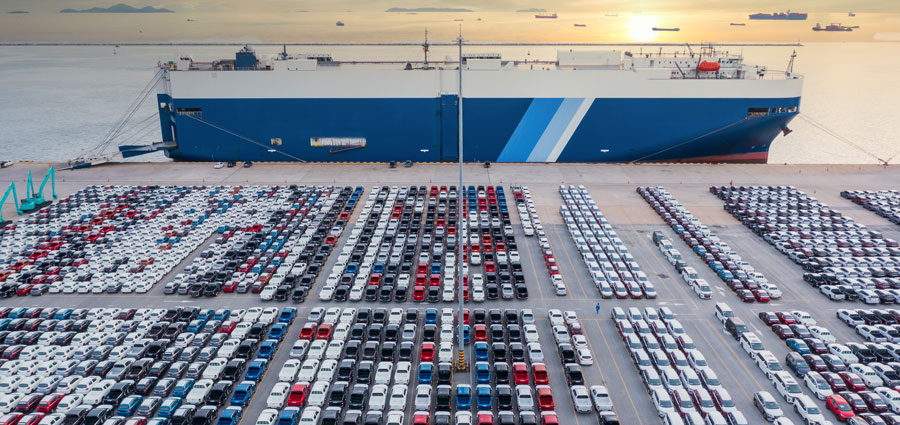 Shanghai Port has become the world