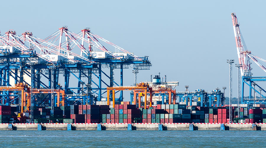 The port of Manzanillo was transformed into an international logistics hub