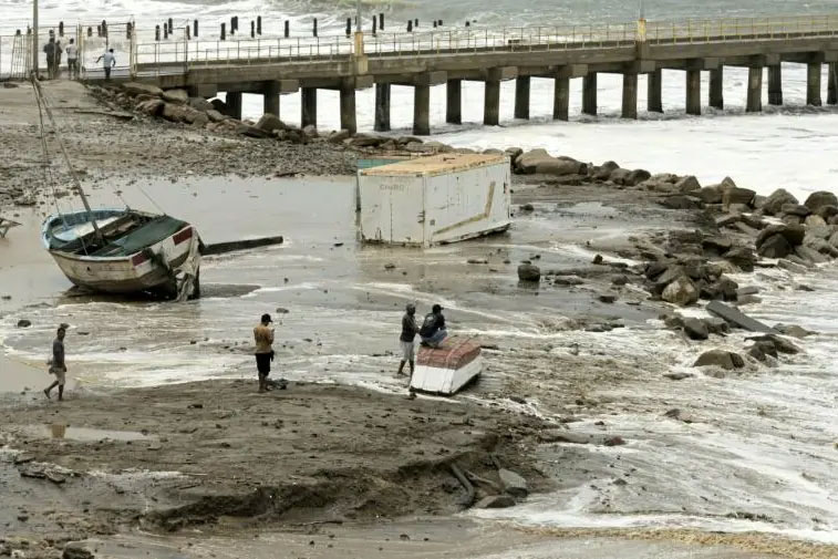 Peru closed 91 ports