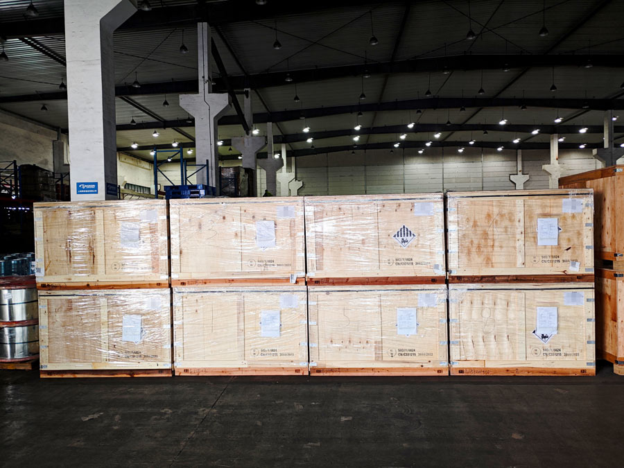 Warehouse environment9
