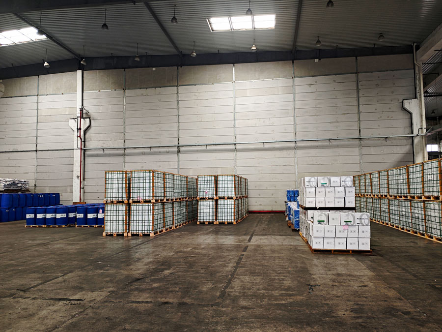Warehouse environment13